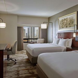 Queen Guestroom Two Queen Beds City View High Floor
